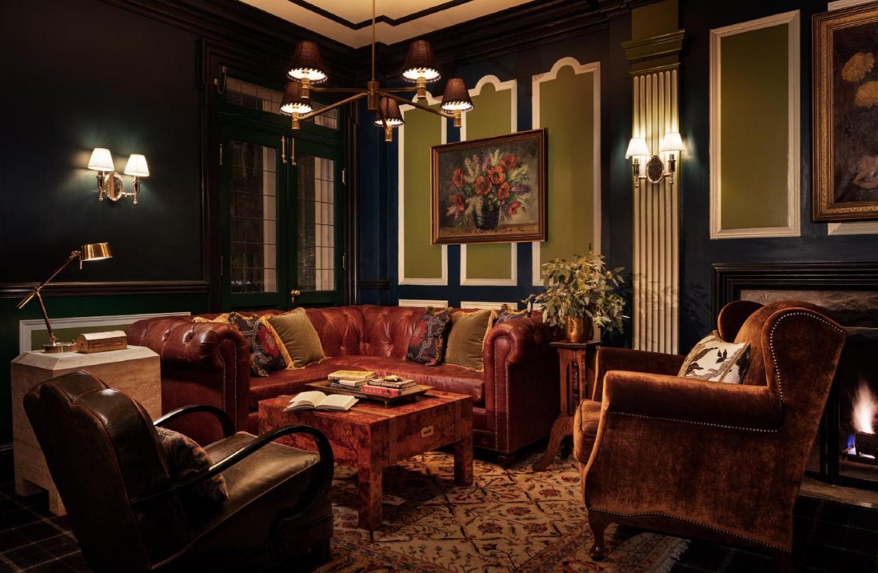 แกรดูเอท อีวานสตัน Hotel เอแวนสตัน ภายนอก รูปภาพ